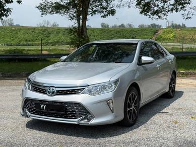 Toyota Camry HYBRID PREMIUM in Sungai Besi, KUL