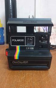 Polaroid OneStep 600 Rainbow Instant Film Camera
