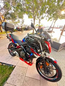Kawasaki ER-6n
