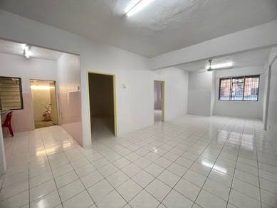 Apartment For Sale in Taman Kasturi