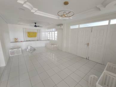 Semi-Detached House For Sale in Kuching,SWK