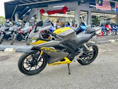 Yamaha R15