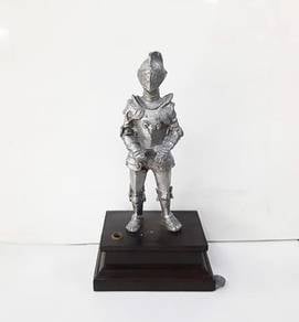 Baron's Strong Brew Knight Lighter