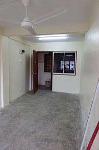 Flat For Sale in Flat PKNS Seksyen 7 Shah Alam