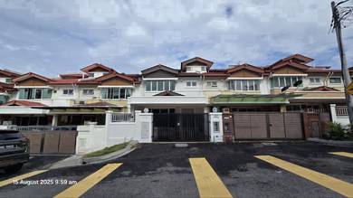 2.5-storey Terraced House For Sale in Batu Caves,SGR