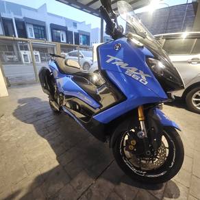 Yamaha TMAX