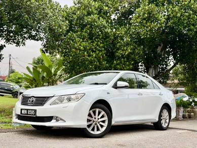 2012 Toyota Camry V