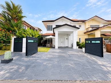 Semi-Detached House For Sale in Bangi,SGR