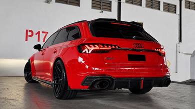 Audi RS4 AVANT in Bangsar, KUL
