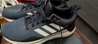 Kasut Adidas CloudFoam 8uk/26.5cm