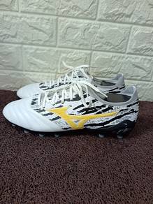 Uk9.5 Mizuno Morelia Neo FG Soccer Cleats