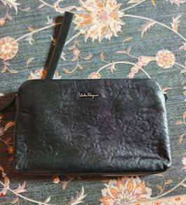 Salvatore Ferragamo Clutch 