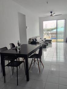 Condominium For Rent in Seri Serindit Residence