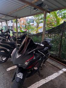 Yamaha R25