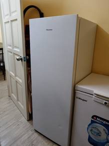 hisense stand freezer sejuk beku