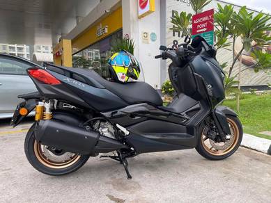 Yamaha XMAX