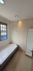 Room in Shah Alam, SGR