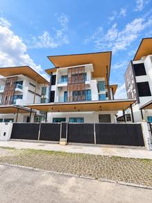 Bungalow House For Sale in Kuching,SWK