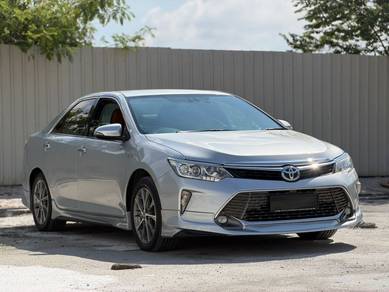Toyota Camry HYBRID LUXURY in Cheras, KUL