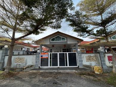 Semi-Detached House For Sale in Sungai Udang,MLK
