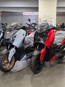 Yamaha XMAX