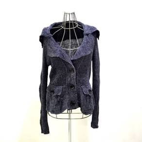 Burberry Knitted Blue Cardigan