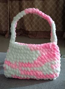 Handmade Handbag 🧶