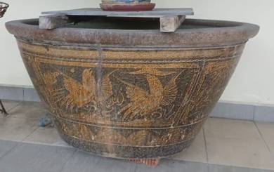 19th Century Antique Oriental Chinese Pots