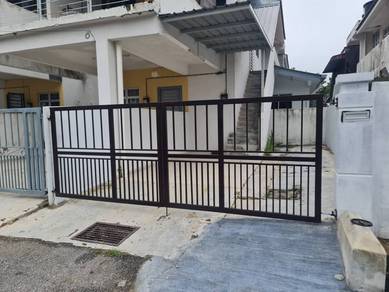 Townhouse For Rent in Alor Gajah,MLK