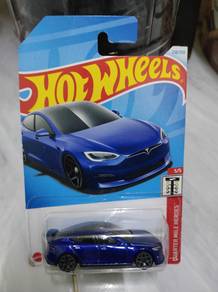 Hotwheels Blue Tesla Model S Plaid