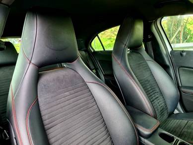 Mercedes Benz A200 200 AMG LINE (CBU) in Sungai Besi, KUL