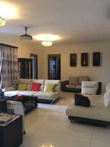 Condominium For Sale in Central Park