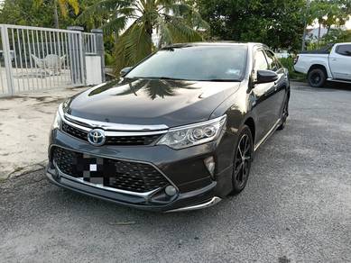 2015 Toyota Camry HYBRID