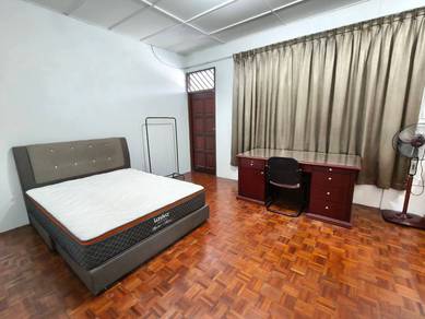 Room in Kuching, SWK