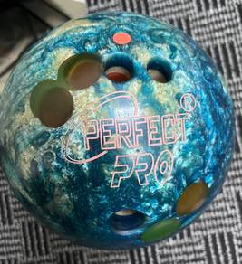 Bola Bowling Murah² Nak Dijual
