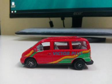 1996 Welly Mercedes Benz V Class Van