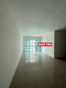 Condominium For Sale in Quay West Residence