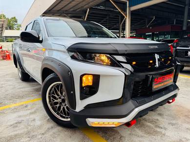 2020 Mitsubishi Triton QUEST