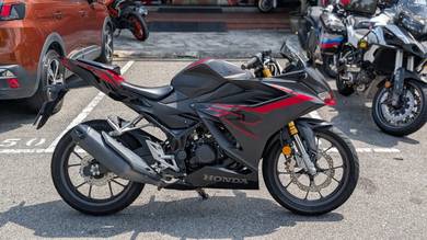 Honda CBR150R