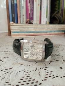GUESS WATCH well kept
