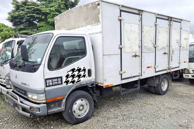 Lori 17 Kaki Alluminium box (Diesel Hijau)