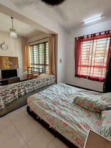 Condominium For Sale in Ritze Perdana 1