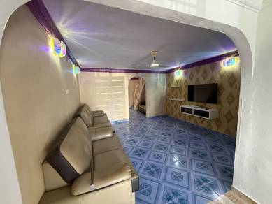 2-storey Terraced House For Sale in Seri Kembangan,SGR