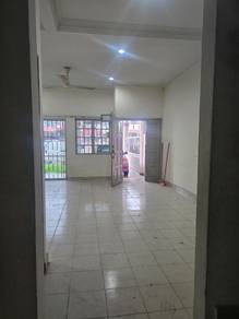 1.5-storey Terraced House For Rent in Klang,SGR