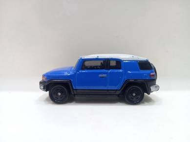 Tomica No. 85 Toyota FJ Cruiser Diecast Car