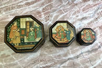 Wood Lacquer Hexagonal Nesting Boxes