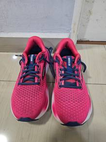 Second Hand Brooks Women Running Shoe