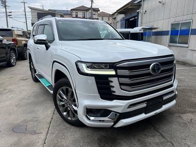 Toyota Land Cruiser ZX in Kuching, SWK