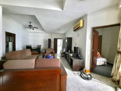 Condominium For Sale in Villa Puteri
