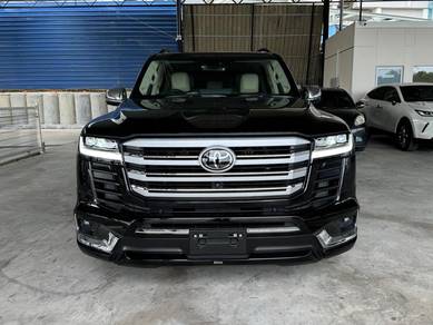 Toyota Land Cruiser ZX in Johor Bahru, JHR